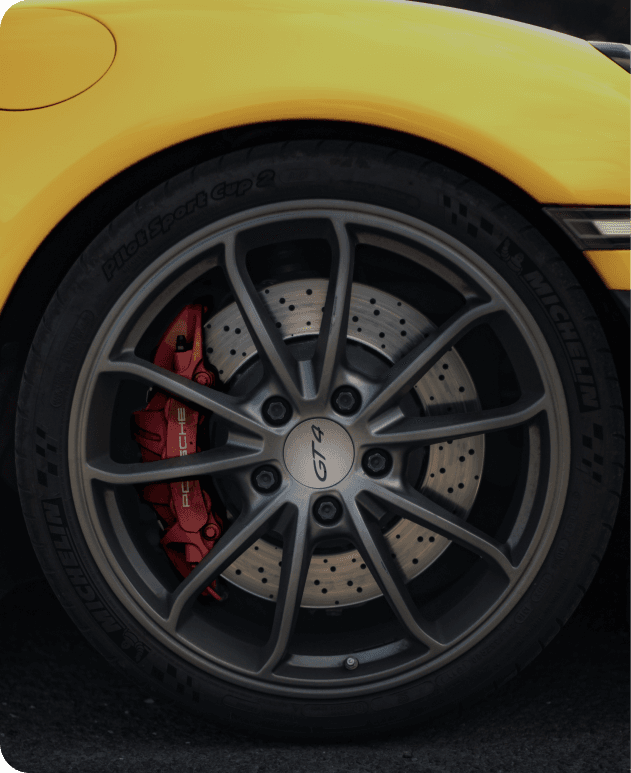 Porsche GT4